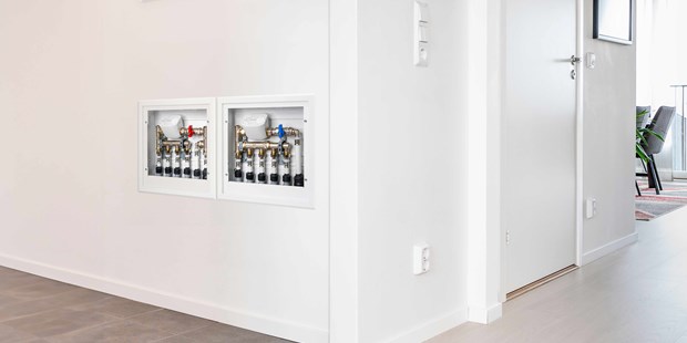 Vattenfelsbrytare-skåp-lägenhet